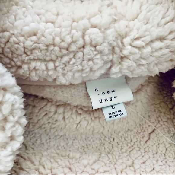 Sherpa Sweater - Light Pink - A NEW DAY - NWT ✨ - Picture 4 of 5